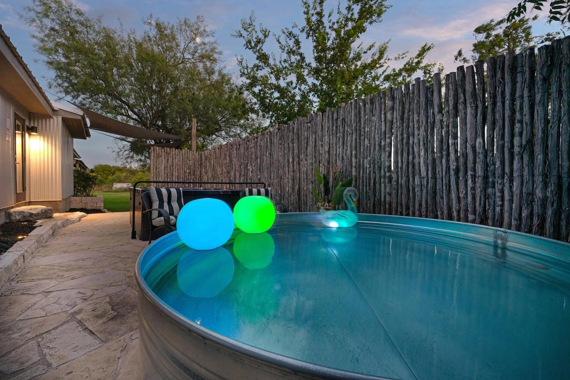 Вилла Claret House Full Kitchen And Private Hot Tub Фредериксберг Экстерьер фото