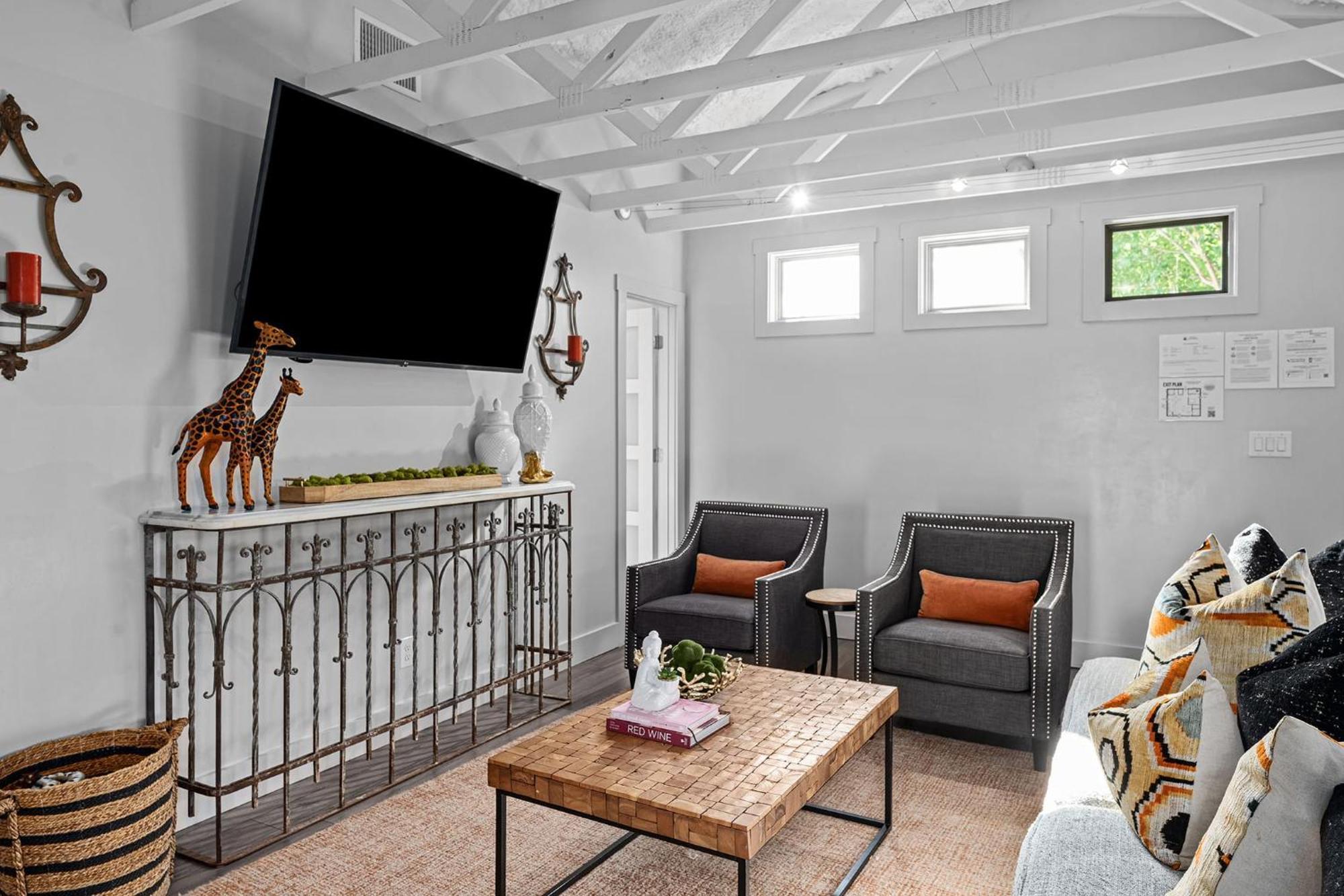 Вилла Claret House Full Kitchen And Private Hot Tub Фредериксберг Экстерьер фото